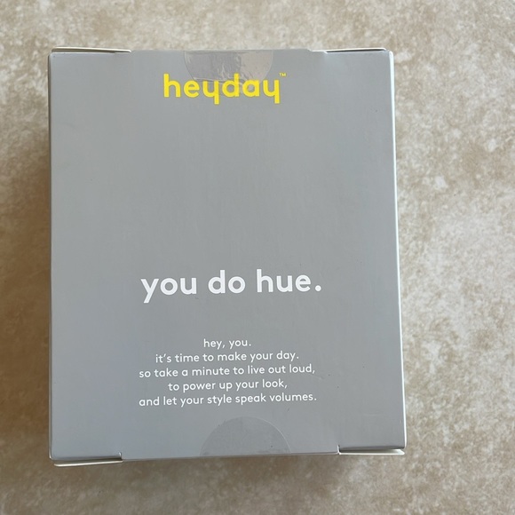 NWT AirPod pro case - Picture 4 of 9